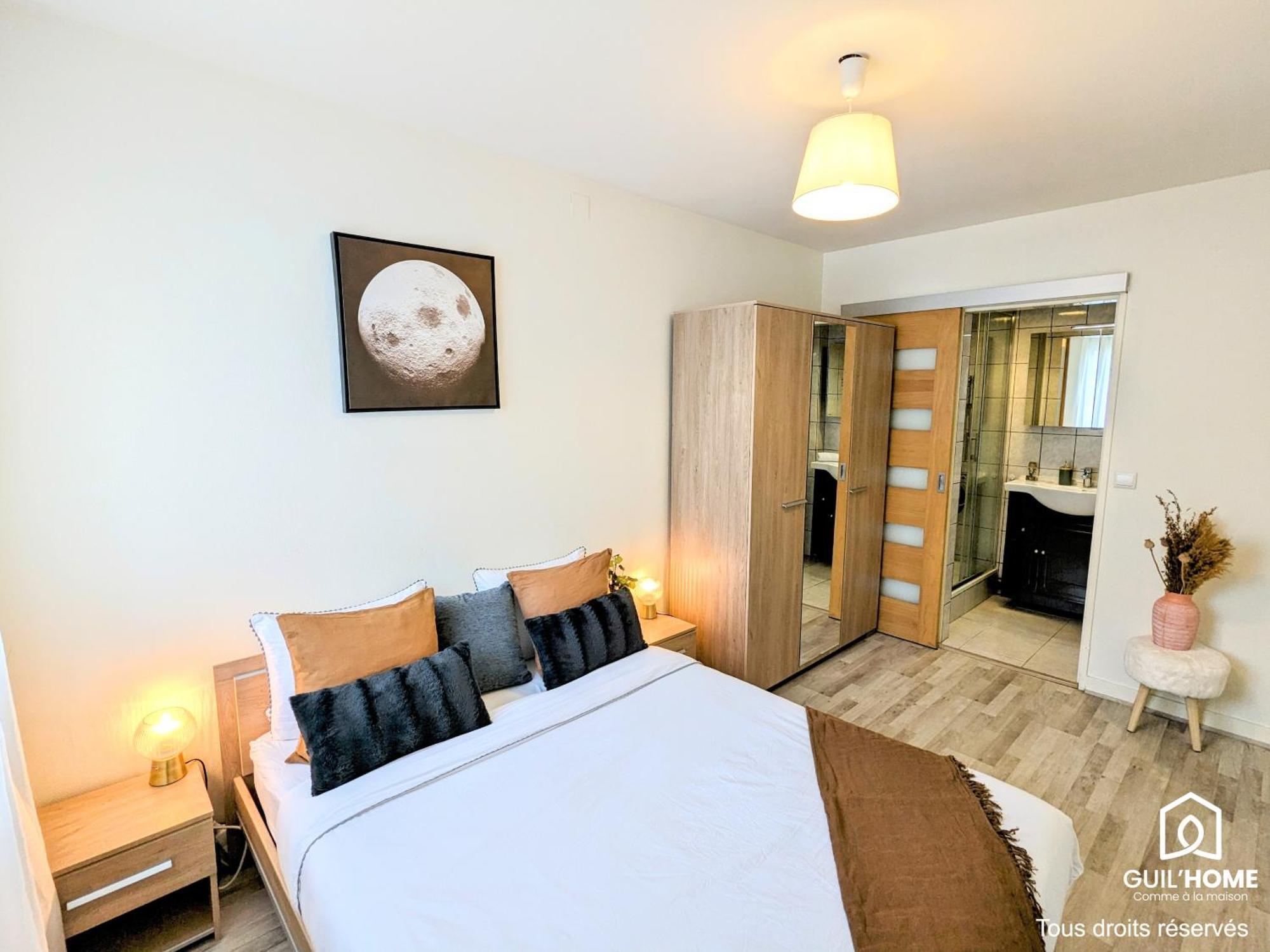 Apartment Le Cocon - Lumineux - Grande Tv - Parking Gratuit *