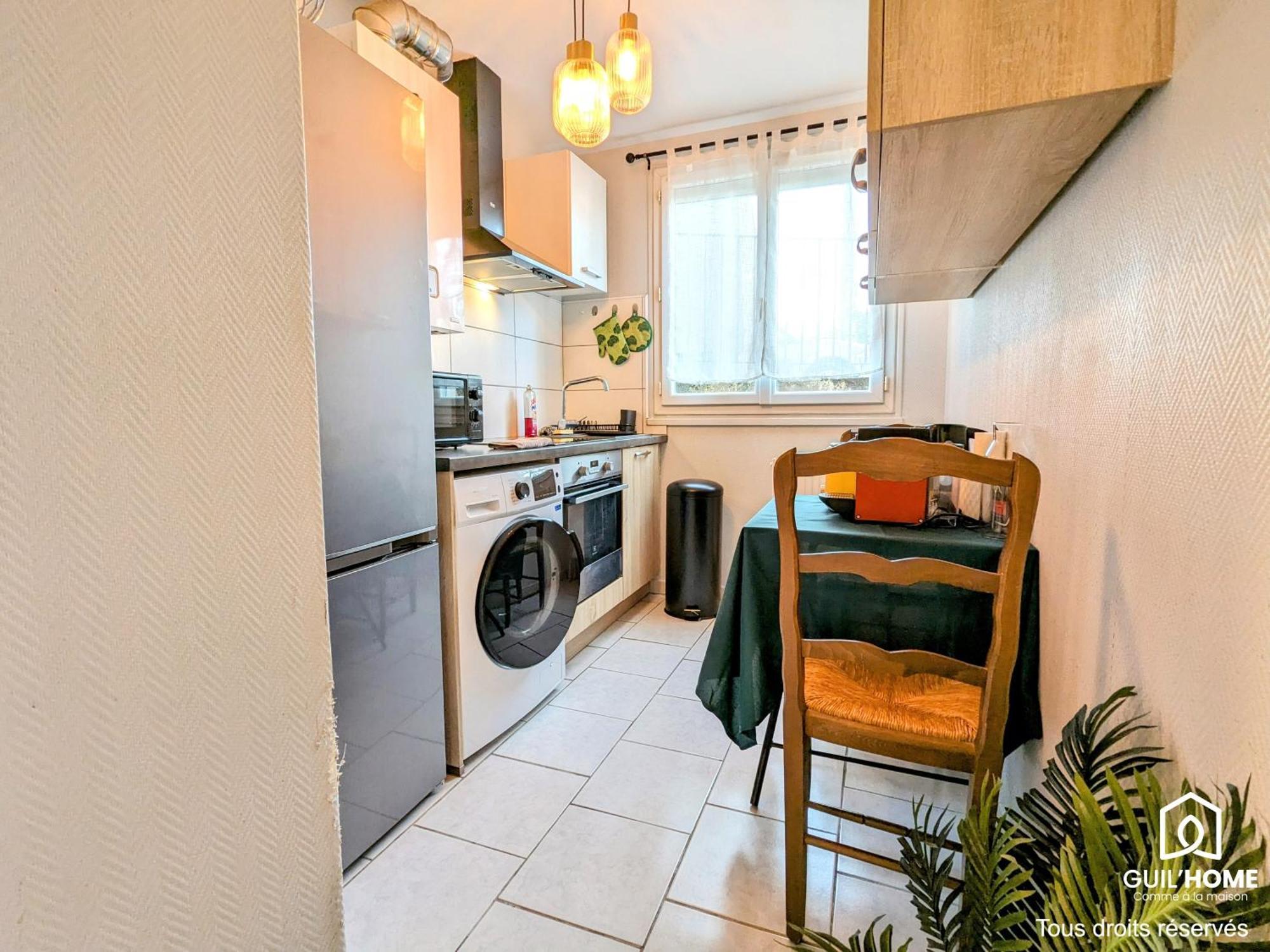 Apartment Le Cocon - Lumineux - Grande Tv - Parking Gratuit Fleury-les-Aubrais