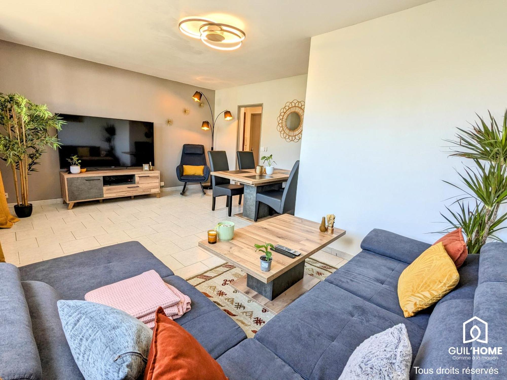 Apartment Le Cocon - Lumineux - Grande Tv - Parking Gratuit *