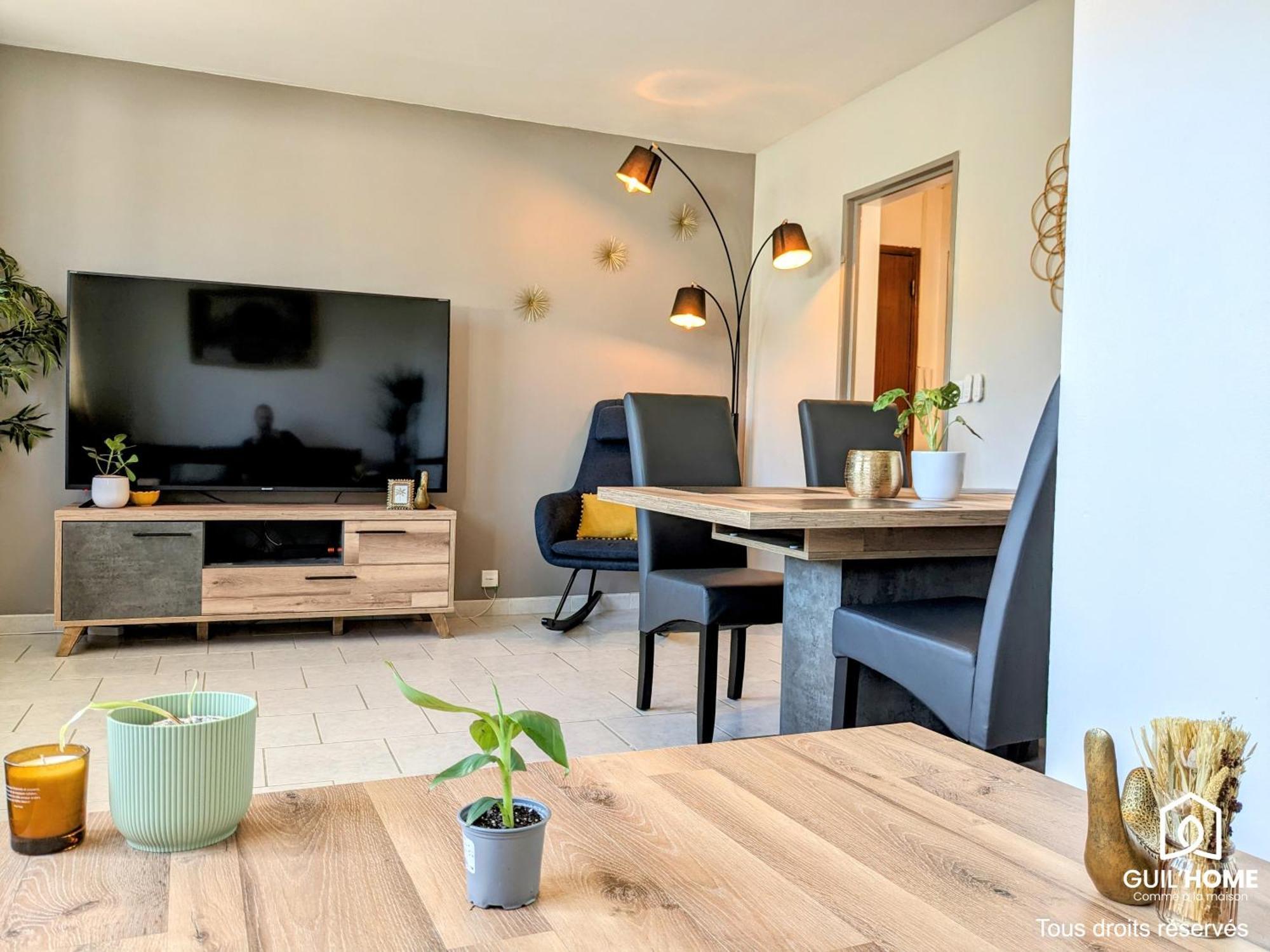 Apartment Le Cocon - Lumineux - Grande Tv - Parking Gratuit Fleury-les-Aubrais
